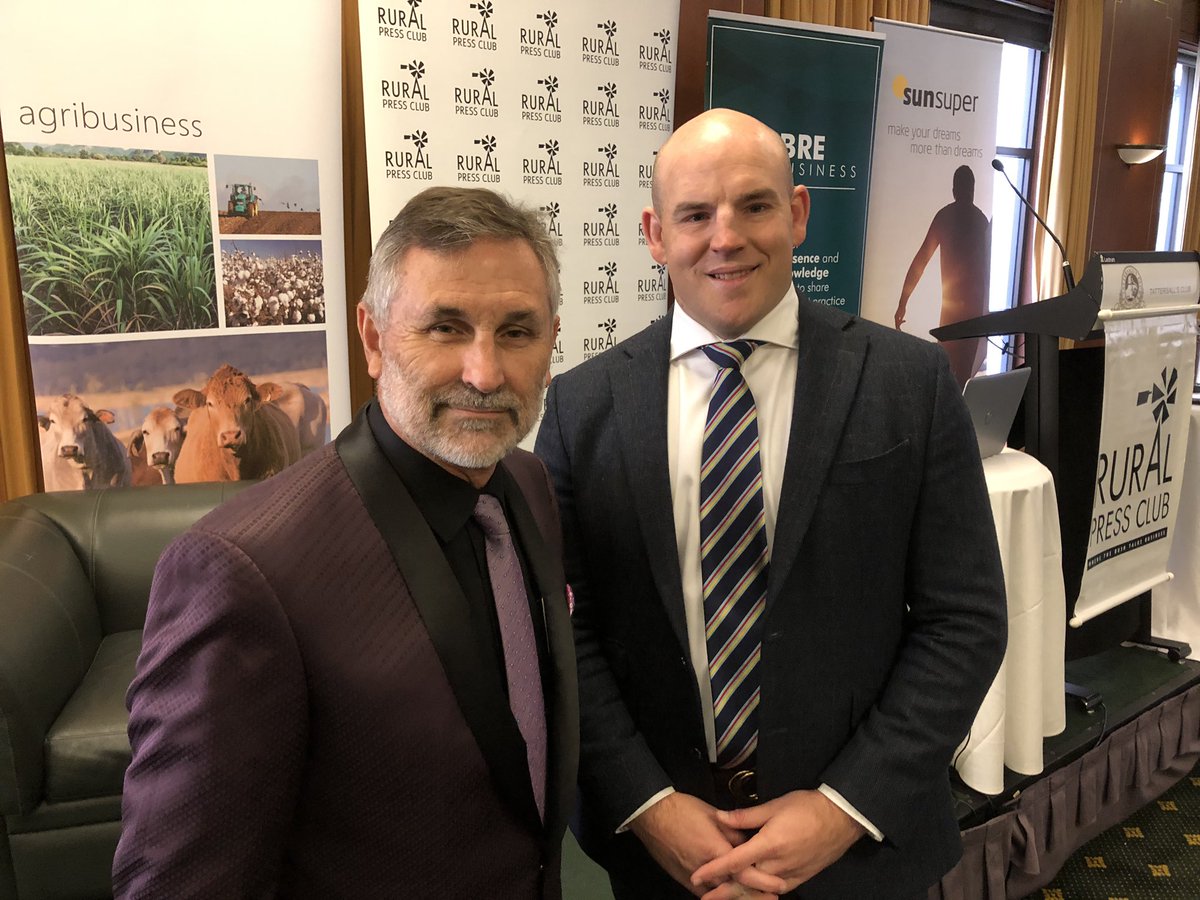 endofthebitumen's tweet photo. #RPCbeef gave me a chance to give @NAPCOau #CommercialManager Stephen Moore ( one of our more thoughtful @qantaswallabies skippers ) a #grilling on everything from the #sustainability of #AUS #beef biz to our @rugbyworldcup prospects in #Japan ( “...we don’t need @IzzyFolau “ ) https://t.co/Rv2HNuNn5P