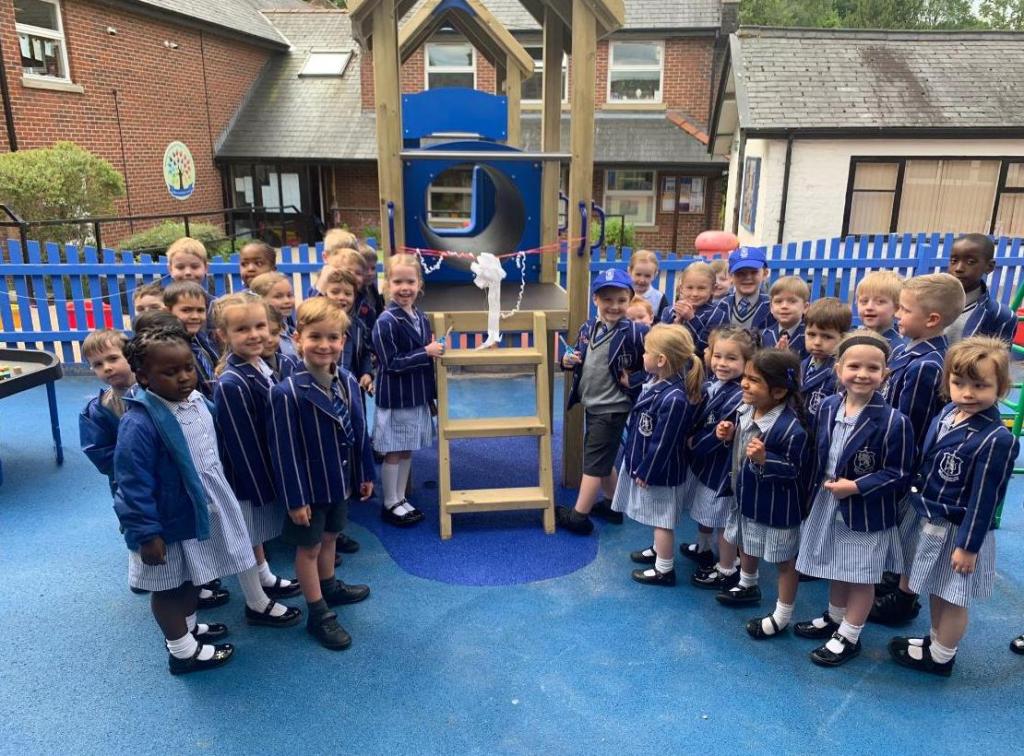 BWSPrep's tweet photo. EYFS playground grand opening https://t.co/NS8DTKdMSQ https://t.co/X8fqnkGwTB