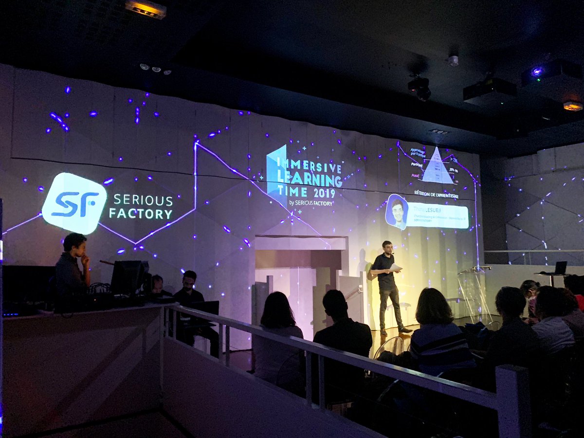 DLMNewsFrance's tweet photo. @Thomas_lesu au micro ! 🎤 C’est parti pour l’Immersive Learning Time. L’expérience et l’entraînement sont au coeur des stratégies de #formation de @Serious_Factory ! #SeriousGame #ILTime https://t.co/X0UwKnpQn0