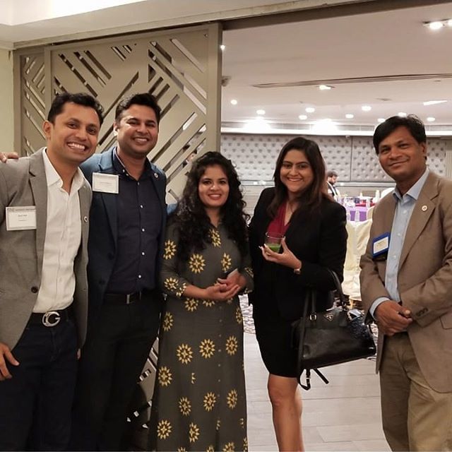 Nehasawant277's tweet photo. With Neha Kare Kanabar founder of @iamunimo #community #moms #events #networking #likeforlikes #likeforlikeback #likeforfollow #followforfollowback #funday #amazing #dayWith Neha Kare Kanabar founder of @iamunimo #community #moms #events #networking #likeforlikes #likeforl… https://t.co/UhjgEWUc5z