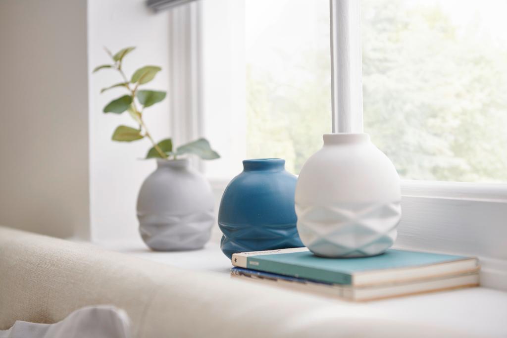 LoveWilko's tweet photo. Who says three's a crowd? β€οΈβ€οΈβ€οΈ https://t.co/373X79yj4k #homestyle #stylecheat #lovewilko https://t.co/2gYAh16ioV