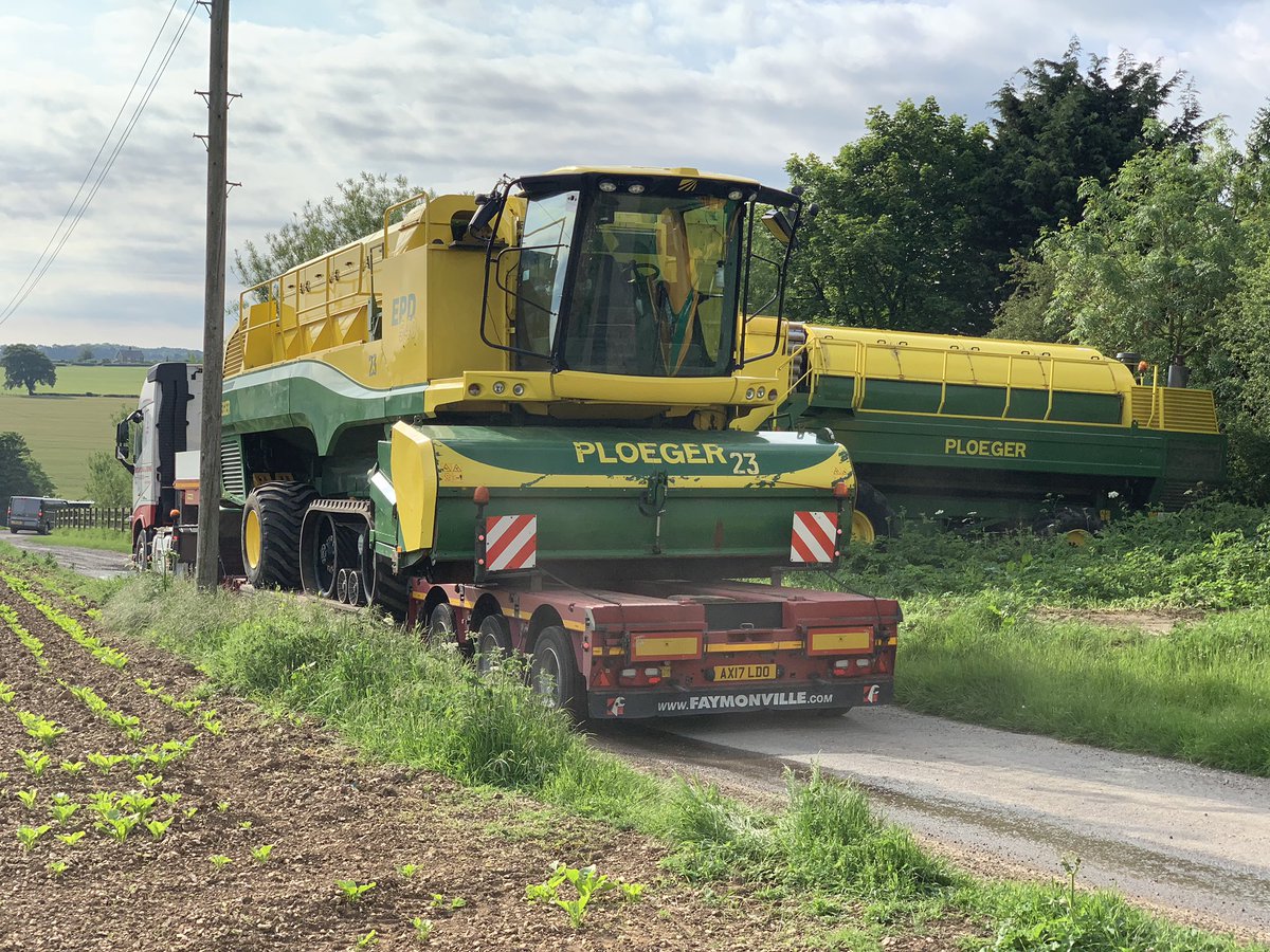 woldengineering's tweet photo. Pea harvesters starting to be delivered back to their customers today, not long now until #peas19 🇬🇧 https://t.co/wqaEw2DHA3