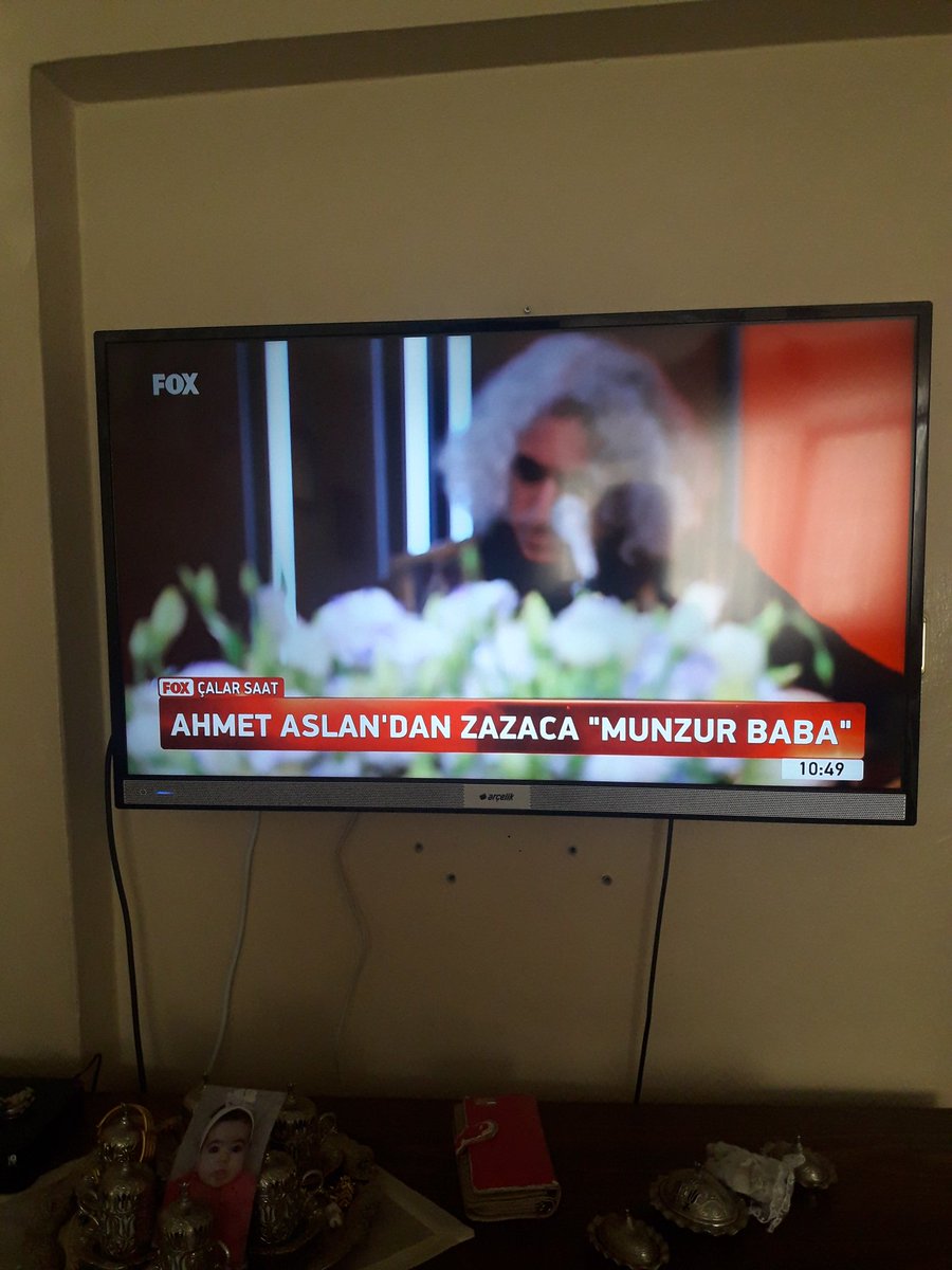 Annem ve babamdan sevgiler ailecek izliyoruz🧡💙💚selamlar