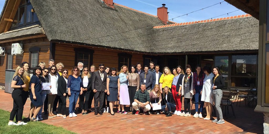 Nei giorni scorsi 3 studenti di #MasterCiset con <a href="/F07Montaguti/">Federica Montaguti</a> in #Lituania per un programma intesivo di <a href="/EUErasmusPlus/">Erasmus+</a>, #ELPE, sui #liveprojects: 👉 bit.ly/elpe-barcellona

Venerdì #7giugno conferenza finale a #Barcellona 😉

<a href="/HAAGAHELIAamk/">Haaga-Helia AMK</a> <a href="/UtenosKolegija/">Utenos kolegija</a> <a href="/UABBarcelona/">Universitat Autònoma de Barcelona</a> #Ciset