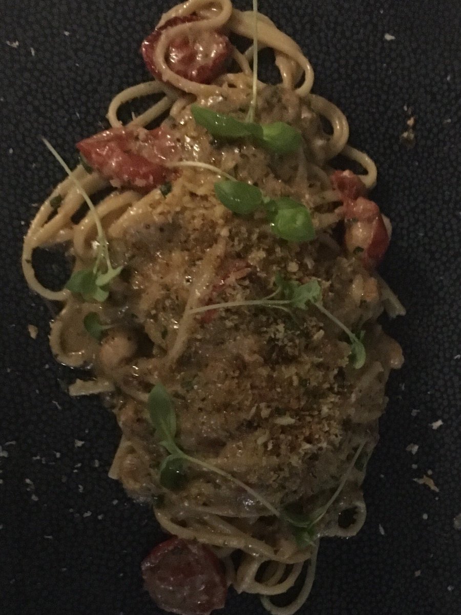 Julia Nelson tweet media