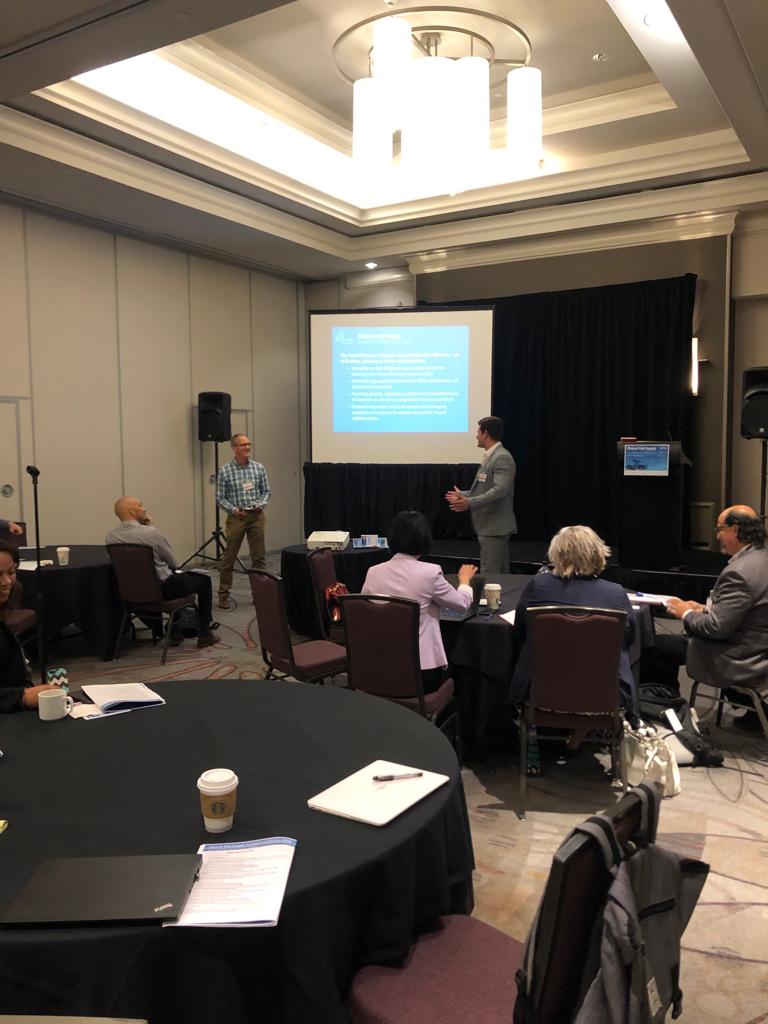 ArenaIntCTS's tweet photo. #CTSSoCal Picture Highlights! Panel Discussion with @pfizer Senior Director, Drug Product Supply Sourcing, Francis Dumont and @RegenicaBio CEO, Jack Fernandes! https://t.co/vegAPfrTaf