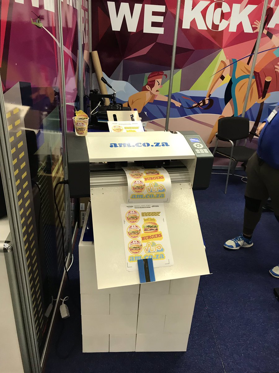 AfricaPrint's tweet photo. Last day of the #AfricaPrintExpo in Cape Town
See #digitalprintingsolutions, #screenprinting, #paperandboard and more - show closes at 5pm https://t.co/XZSjpSHV0W