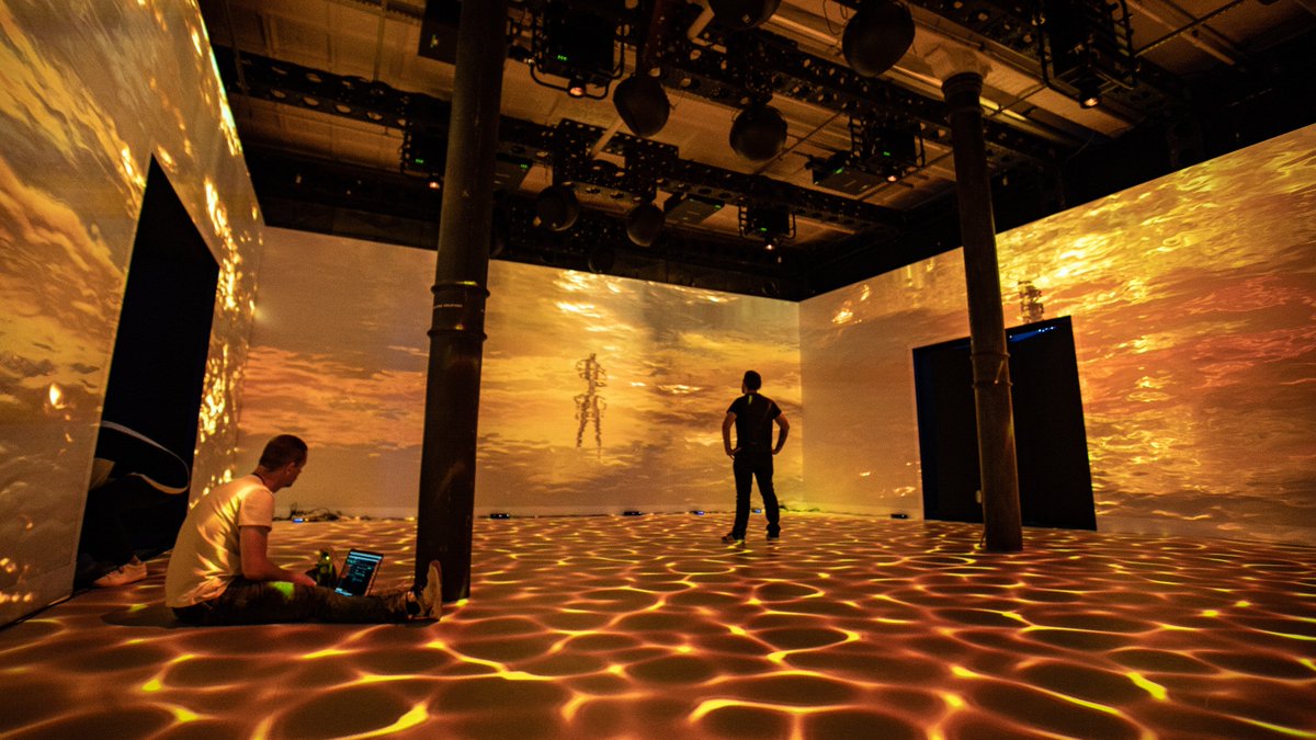 Amazing ride with an amazing team... See you guys soon &amp; thanks for having us! #workinprogress #interactive #projection #immersive #environment 🎥👯‍♀️ w/ <a href="/ToolofNA/">Tool</a> <a href="/gmunk/">GMUNK</a> <a href="/eccoscreen/">ecco screen</a> @DerSchmale and many more... ❤️

📸 by Ryan Hawthorne