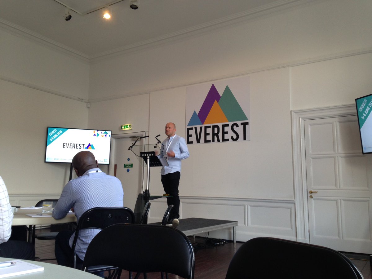 AdeleCarvil's tweet image. Here we go! Today I'm with a whole bunch of people from the training industry. Looking at everything from current trends to new ways of teaching. #EverestConference2019 #accessplanit #posturite