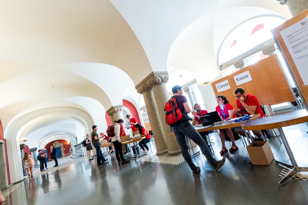 sgt_jsh's tweet photo. Nachdem Tag 1 der Geschichtstage so grandios war, freuen wir uns auf Tag 2! Kommen Sie doch auch vorbei!
#SGT19 #sgt19 #histCH #reichtum #Richesse https://t.co/IPxFZ086D4