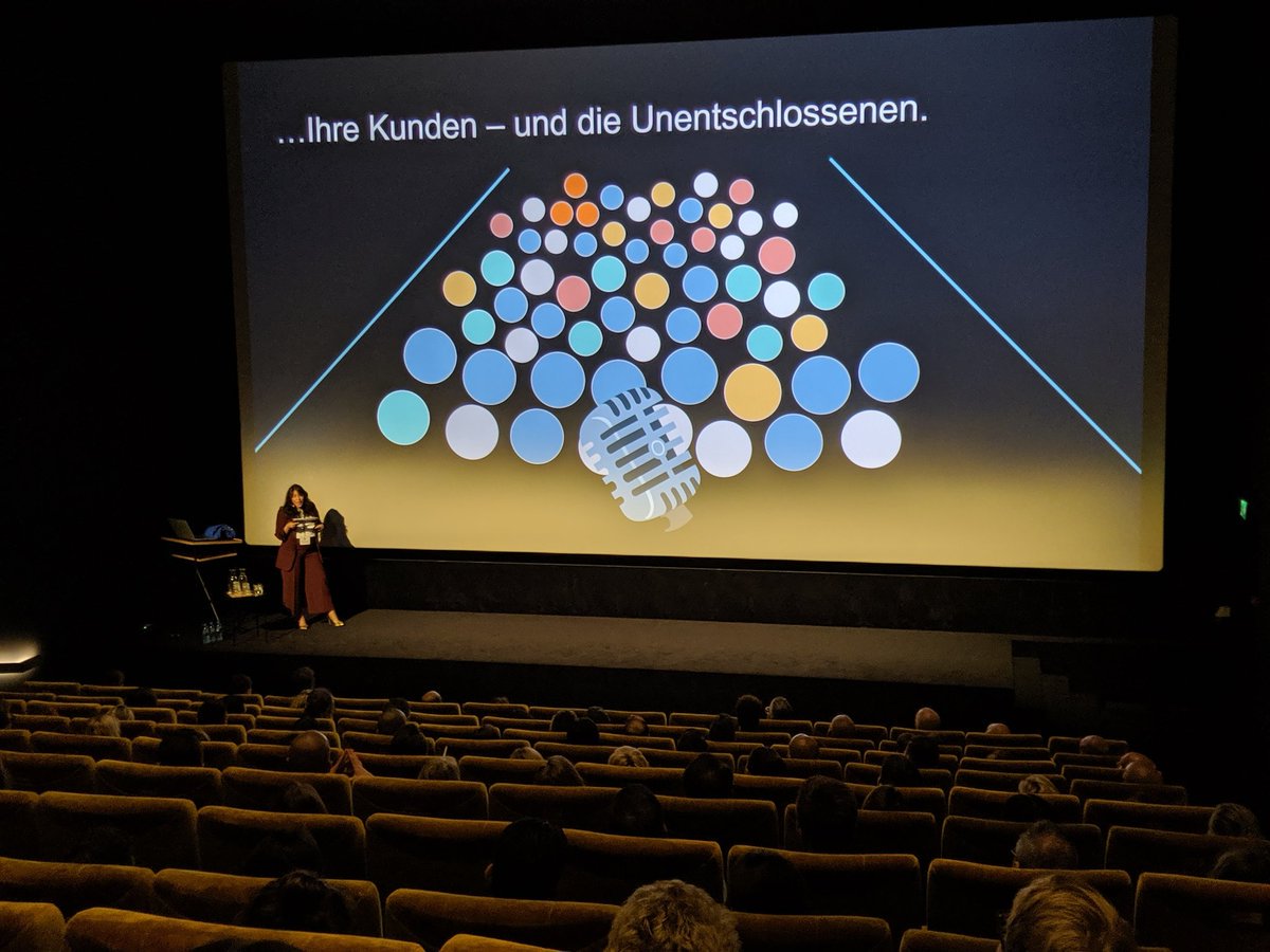 "Die Menschen dort erreichen wo sie sind, mit den richtigen Emotionen und dem richtigen Inhalt." @NoraBeckershaus #cmdCH2019
