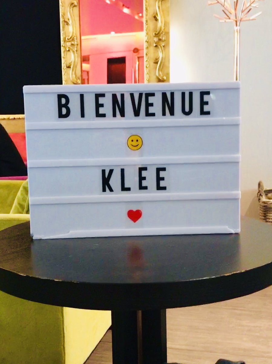 Klee_Group's tweet photo. #LaTeamKlee se retrouve pendant 2 jours à @chateauform pour brainstormer ensemble - modes #ideation et #intelligencecollective activés ✏️🧠 https://t.co/93Q5JNuSAI