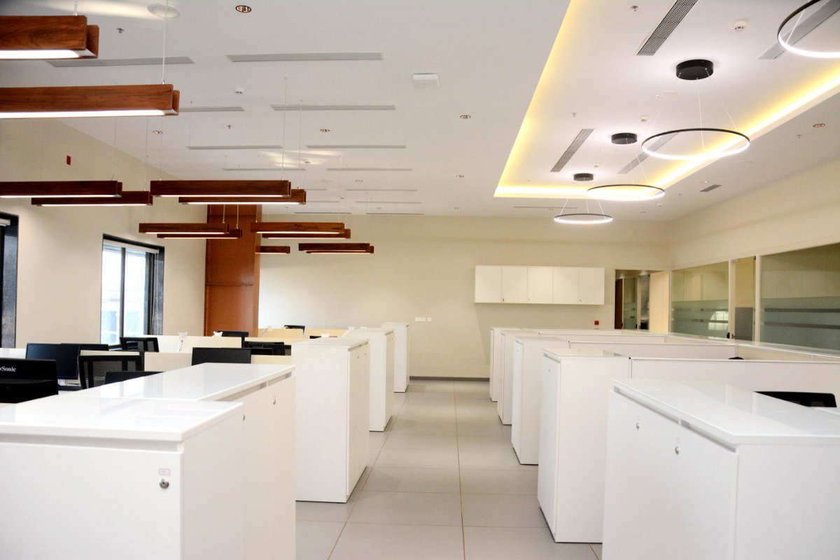 silarealestate's tweet image. #ProjectDelivered: For manufacturing company Ryker Base in Vadodara, Gujarat, we delivered customized #ProjectManagement and #InteriorContracting solutions to suit their unique business needs.

#PANIndia #industry #services #facilitymanagement #realestate #realty #Gujarat #India