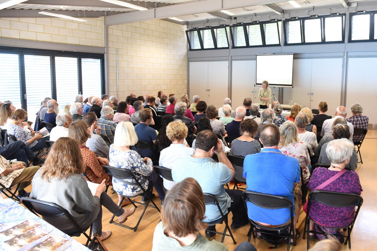 TootingCHP's tweet image. A big thank you to everyone who joined us for The Common Story: A History of Tooting Common book launch! Learn all about the history of Tooting Common by downloading your own copy at tootingcommon.co.uk/common-story  #HLFsupported @wandbc @enableLC @heritagelottery