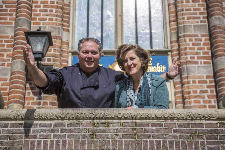 LEK_Magazine's tweet photo. Galadiner voor thuis https://t.co/z6s6tgdL2t https://t.co/H0qC4zFjrG
