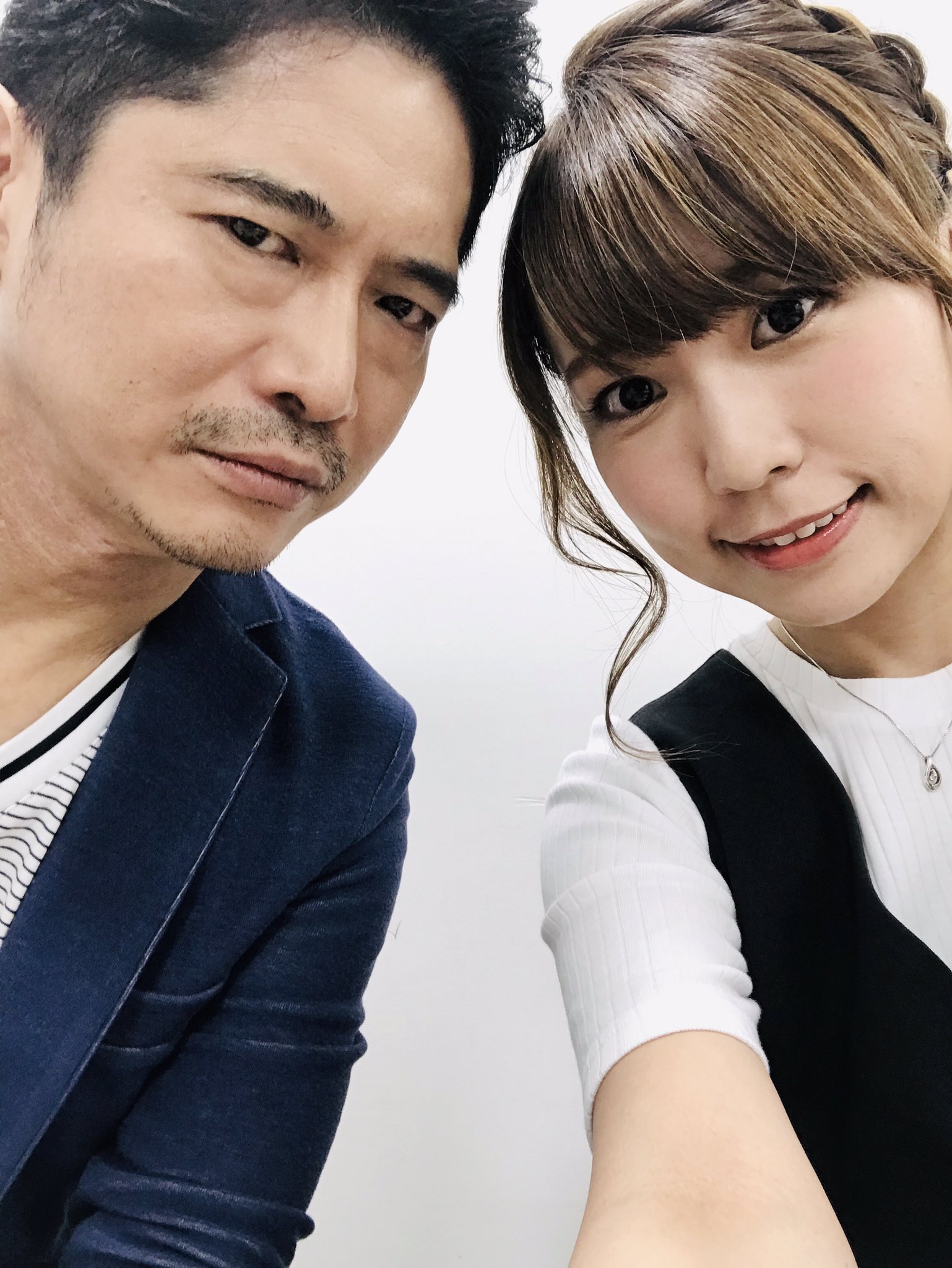 O Xrhsths 松嶋 桃 Sto Twitter 今日は萩原聖人さんとお仕事でした Mリーグのオフシーズンはなかなか会えてなかったのでうれしい