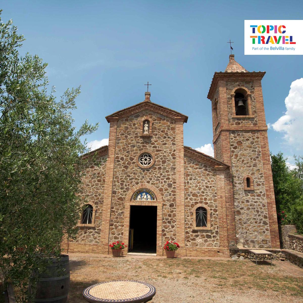 TopicTravel's tweet image. In Italië kunt u in een voormalige kerk midden in de Toscaanse heuvels overnachten. ⛪ De kerk ligt op een unieke plek tussen de lavendelstruiken, olijfbomen en rozemarijn. Hier komt u helemaal tot rust. Met wie zou u hier wel willen verblijven? 😍 bit.ly/2wmJ5hN