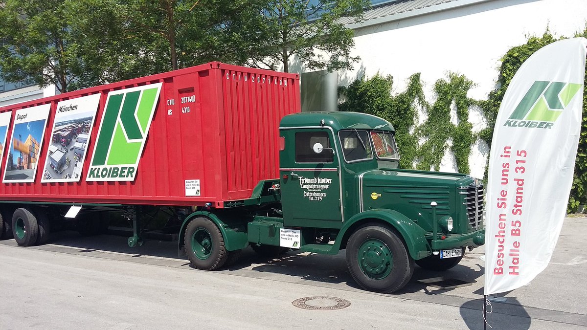 catkinEU's tweet image. Schöner #Oldtimer Truck von #Kloiber auf der #transportlogistic2019. Die Containernummer wird von der
#CIM #app sofort erkannt. #Rampenstau @vr_online  @logistikNRW