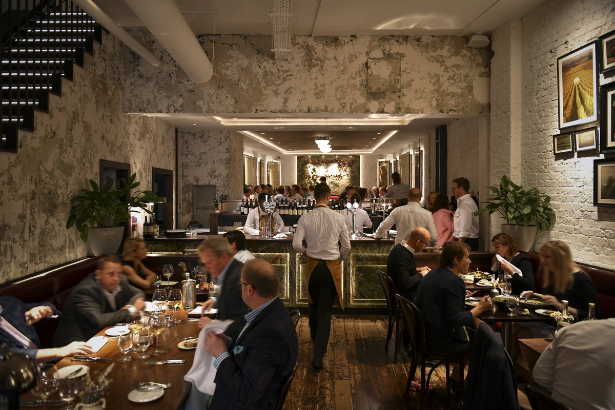 We love seeing Cabotte in full swing. The laughs, the chats, the clinking cutlery and chiming glasses. Our customers are like family to us, we can’t wait until the next time you visit. 

#Cabotte #Londoncity #Greshamstreet #Winerestaurant #Burgundywine