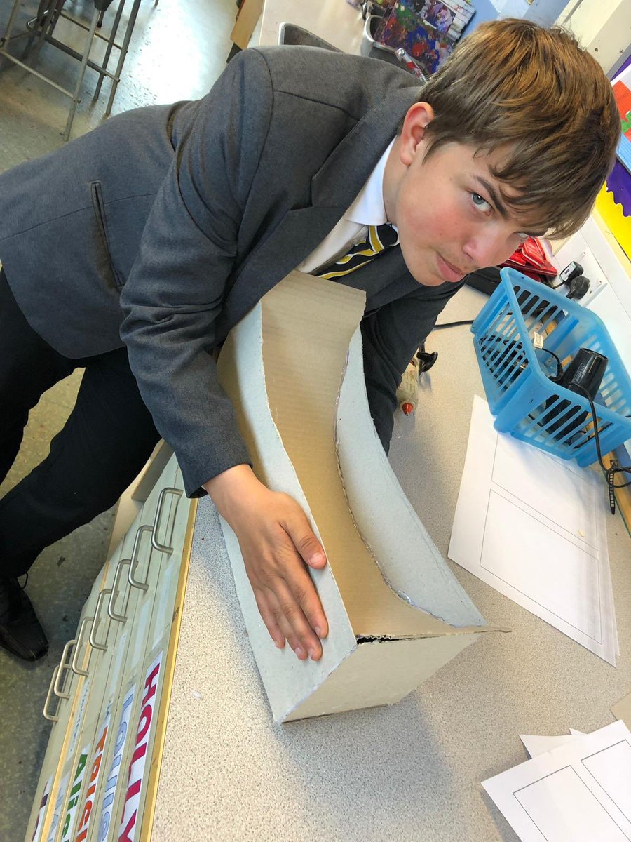 TheBlythAcademy's tweet photo. Collaborative art work, Phase 2. Can you tell what they are making yet? https://t.co/v298MABtlV