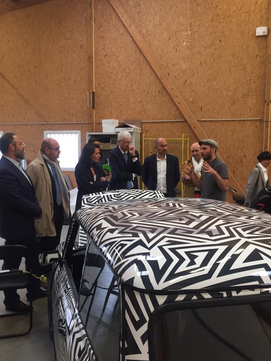 ID4MOBILITY's tweet photo. #retourenimages Hier, après la visite des locaux, @C_MORANCAIS a expérimenté un #prototype de #IanMotion 🚘 La #startup créée en 2016 a pour cœur de métier la conception, l'intégration, la validation & l'homologation des organes d'une chaîne de #traction électrique ⛓️ https://t.co/sYgRTZKUIq