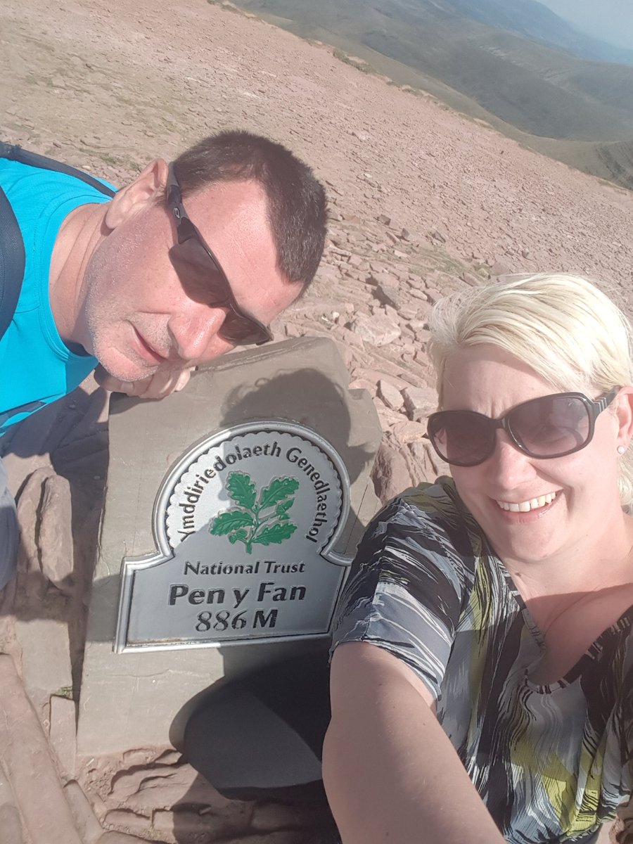 Melissa Cook (@cookymelissa) on Twitter photo #Penyfan #niceday #Penyfan #niceday