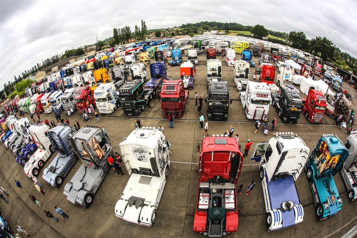 234 #CamionsDécorés sélectionnés pour le #GrandPrixCamion2019 (22-23 Juin) ! Pour les 20 ans du #Festitruck, nous allons battre notre record de camions !

> Liste des sélectionnés : circuit-nogaro.com/content/galler…