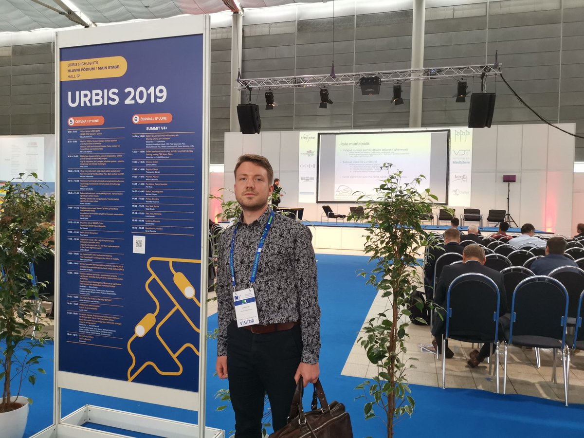 LudekJanak's tweet photo. Enjoying 2nd day of #Urbis2019 in Brno! Many thanks for warm welcome at @Ruggedised replication workshop yesterday! &amp; also many thanks to Judith Borsboom &amp; team for exclusive paper copy of @EUSmartCities Guidance Package! :-) https://t.co/WZ90s98b1i