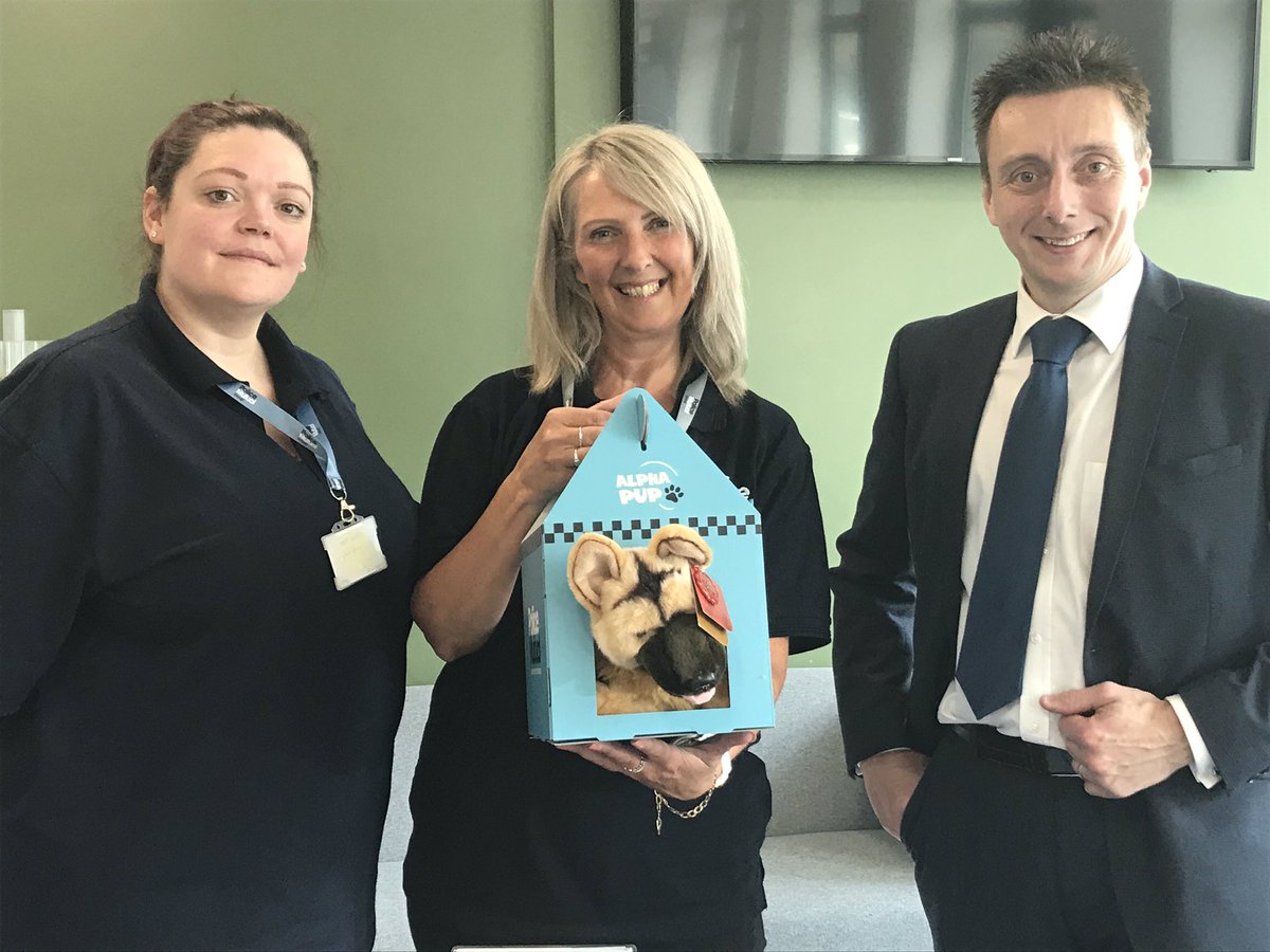 Michelle_PMAS's tweet photo. At Northallerton @NYorksPolice with our canteen event, come along for a voucher and also an opportunity to chat to our mortgage advisor PHIL @PoliceMutual #freemortgageservice #spork https://t.co/WTuOTXgkeO