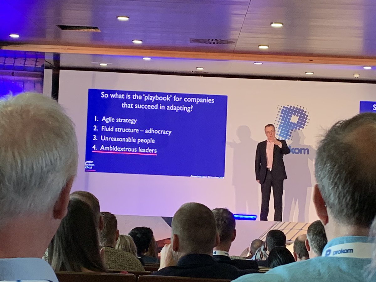 HansHuijsing's tweet image. Habits of successful companies- great inspiration from this professor! #ProkomConference2019