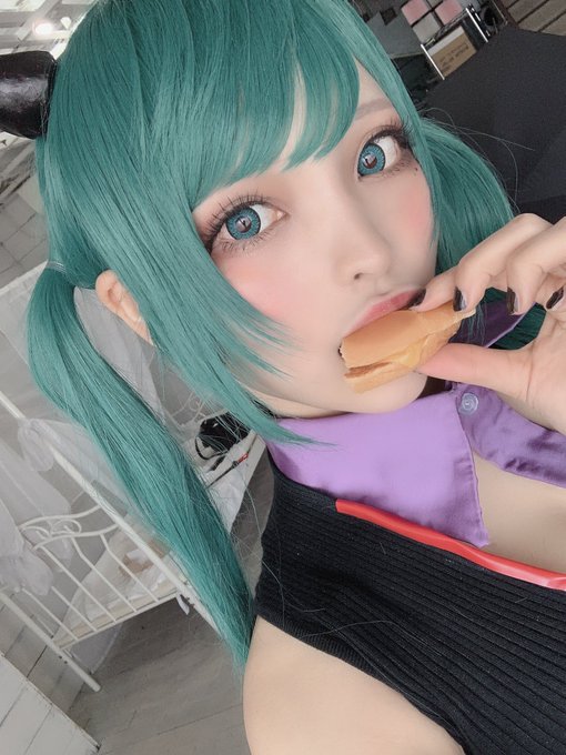 Twitterのコスプレ画像24