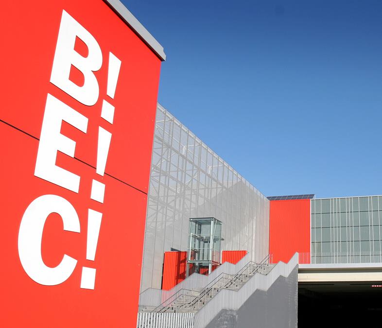 BizkaiaEmpresa's tweet photo. #JuevesDeArquitectura @BEC_Bilbao #Barakaldo #Bizkaia 

arkitektoak: César Azcarate, ACXT @IdomGroup + Esteban Rodriguez #SENER 

#indusrytools2019  #addit3d #beDIGITAL #Fitmaq #Maintenancebilbao #Pumpsandvalvesbilbao #subcon19 https://t.co/xYmQvnXNvt
