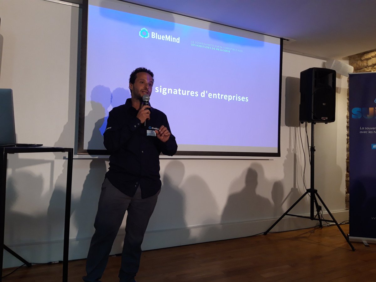 bluemind's tweet image. BlueMind v4 c'est aussi un tout nouveau module de gestion des signatures d'entreprise, par @mehdirande 
#BlueMindSummit #opensource #messagerie #NousAvonsLeChoix