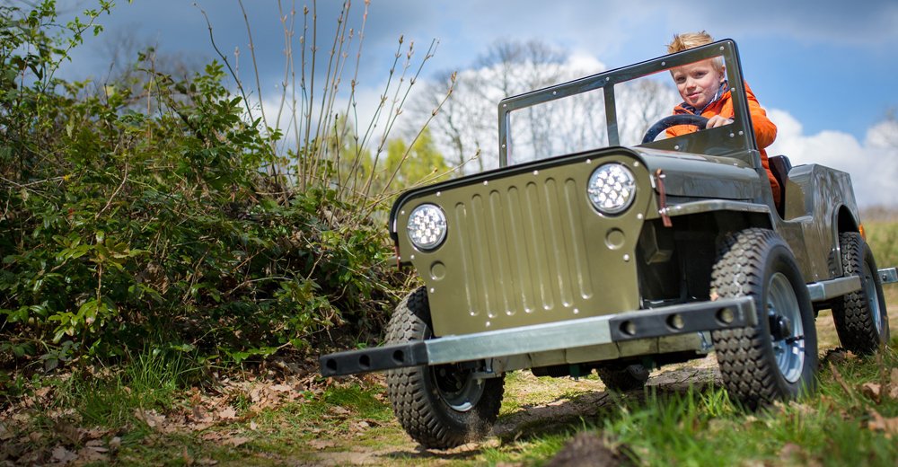 Zo'n leuk dagje uit bij @NMMSoesterberg Stap in een minitank, scheur door de tankarena op een rupsvoertuig of bewonder de parade van tankvoertuigen. Nieuw zijn de supercoole mini-jeeps voor kinderen vanaf 3 jaar. Plan snel je bezoek! -> ow.ly/Ygsq50uxwrc