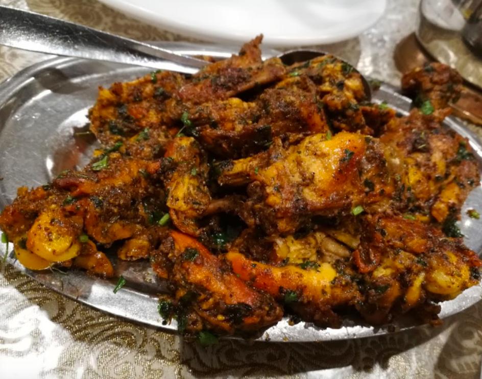 StreetsThatTalk's tweet photo. When in Lucknow .. roasted chicken and the iconic desserts- Kheer and Shahi Tukda are a must have!

At: Dastarkhwan Restaurant #Lucknow
Photos via Google Places

#TSLucknow #Lucknowdiaries #Lucknowfoodies #tandoorichicken #Shahitukda #Kheer #lucknowtrip https://t.co/IZzDzyi2EU