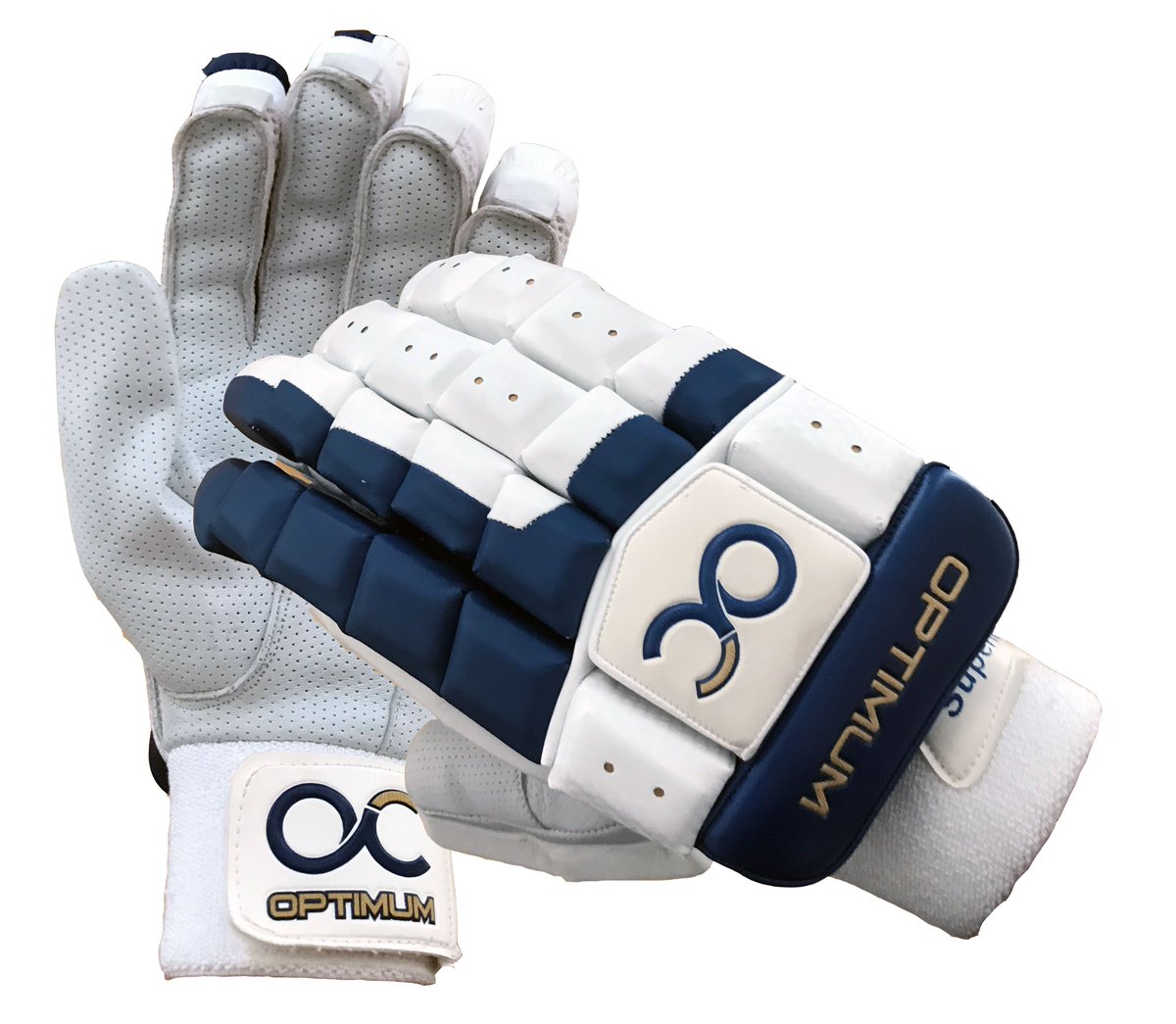 OptimumCricket's tweet photo. 2019 RANGE: Brand now to our 2019 Range are the Superflex Batting Gloves. These gloves are the highest quality gloves in our range offering maximum protection and adjust-ability. These are now available online using the link below and in store now. https://t.co/lilp6tqESu #OC2019 https://t.co/nK4rEhqIEq