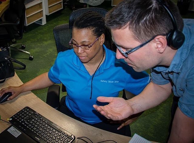 gitcbrno's tweet image. This week marks a new milestone for the Centralized Service Desk team in Brno. The first calls for the North American users were handled on Monday as of 12 pm (5 am Dallas time). It was a completely new experience. The colleagues located in the GOC will … bit.ly/2Xu43qZ