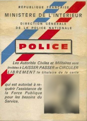 Les cartes de police de 1920 à aujourd'hui