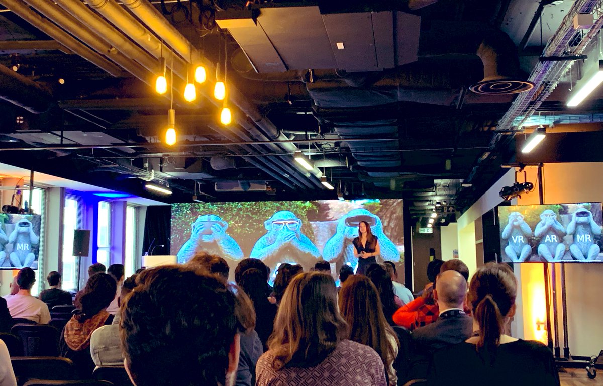 Incredible talk from @AmeliaKallman. Exploring future trends and technology beyond the hype. Serious food for thought and how we can use technology for good 🤖🙌🏻

#VFXfestival