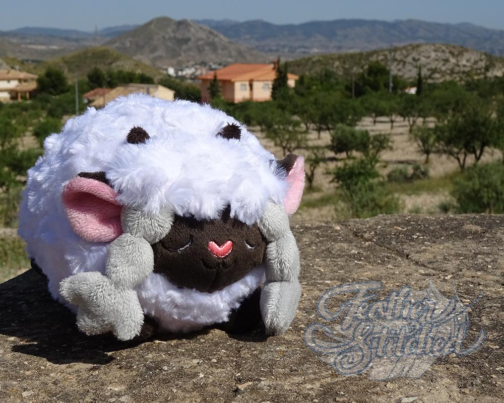 wooloo shiny plush