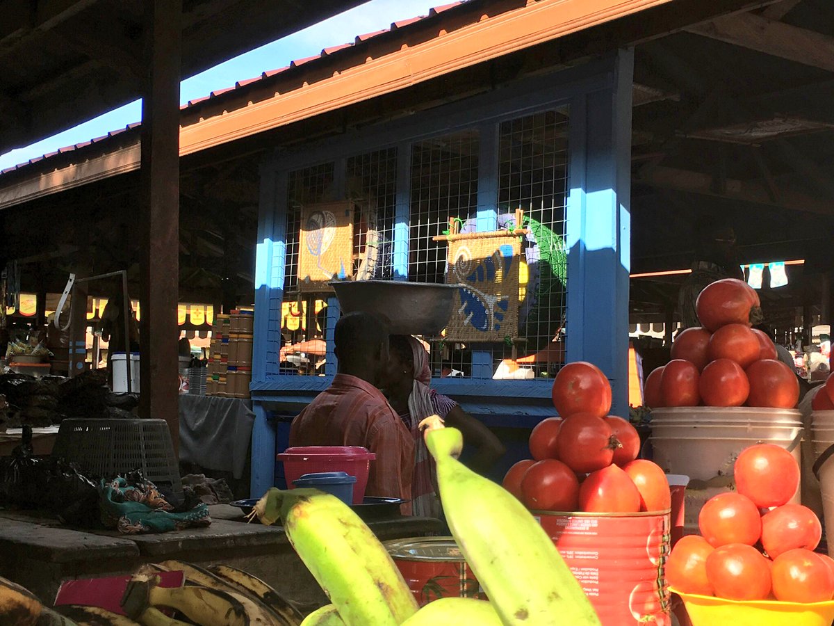 madugian's tweet photo. This morning I was due to speak at @PPS_Placemaking’s 10th Annual Public Markets Conference in London (host: Mayor @SadiqKhan), on work @Mmofra_Ghana &amp; @TheGriotIntro did creating prototype plug-in play spaces in two Accra markets.

@UKinGhana is the reason I am not there. https://t.co/Lu1WBElKjR