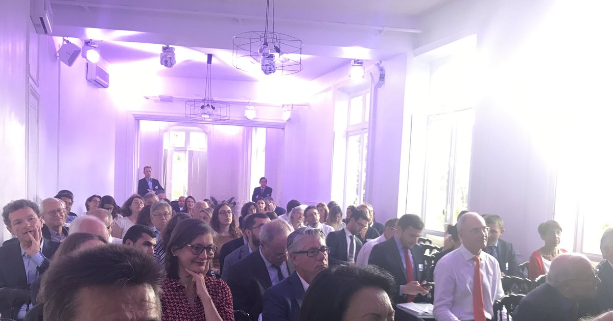 CH_Monnier's tweet image. Les #produitslaitiers 🥛🧀 un atout pour la #France à l’#export 🌍 -intervention de @FredRossiExport a l’AG de la @FNIL75 @cniel @BF_Food