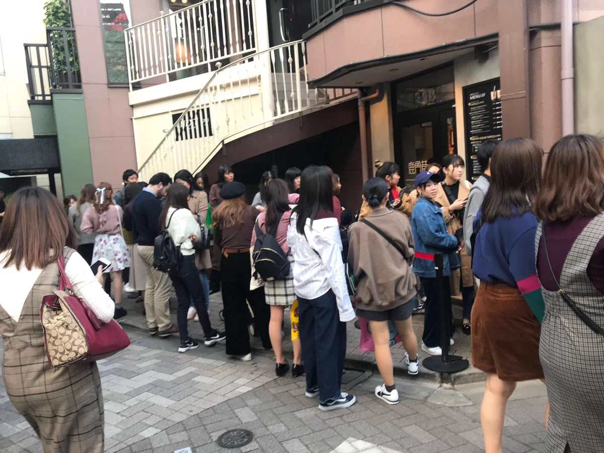 同じ行列でも？タピオカミルクティーとラーメン二郎の客層が全然違うwww