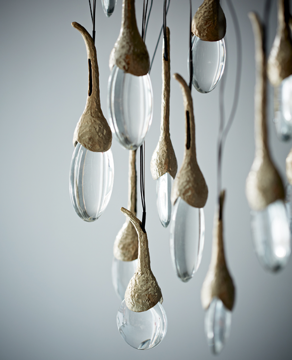 GEOMETRY LESSON
A math teacher-turned-interior designer filled her #Houston home with shapes and forms that speak to her. OCHRE's Seed Cloud #chandelier is seen in this beautiful #interior project. Thank you! 

@milieu_mag - Summer 2019

#OCHRE #OCHRELighting #SeedCloud