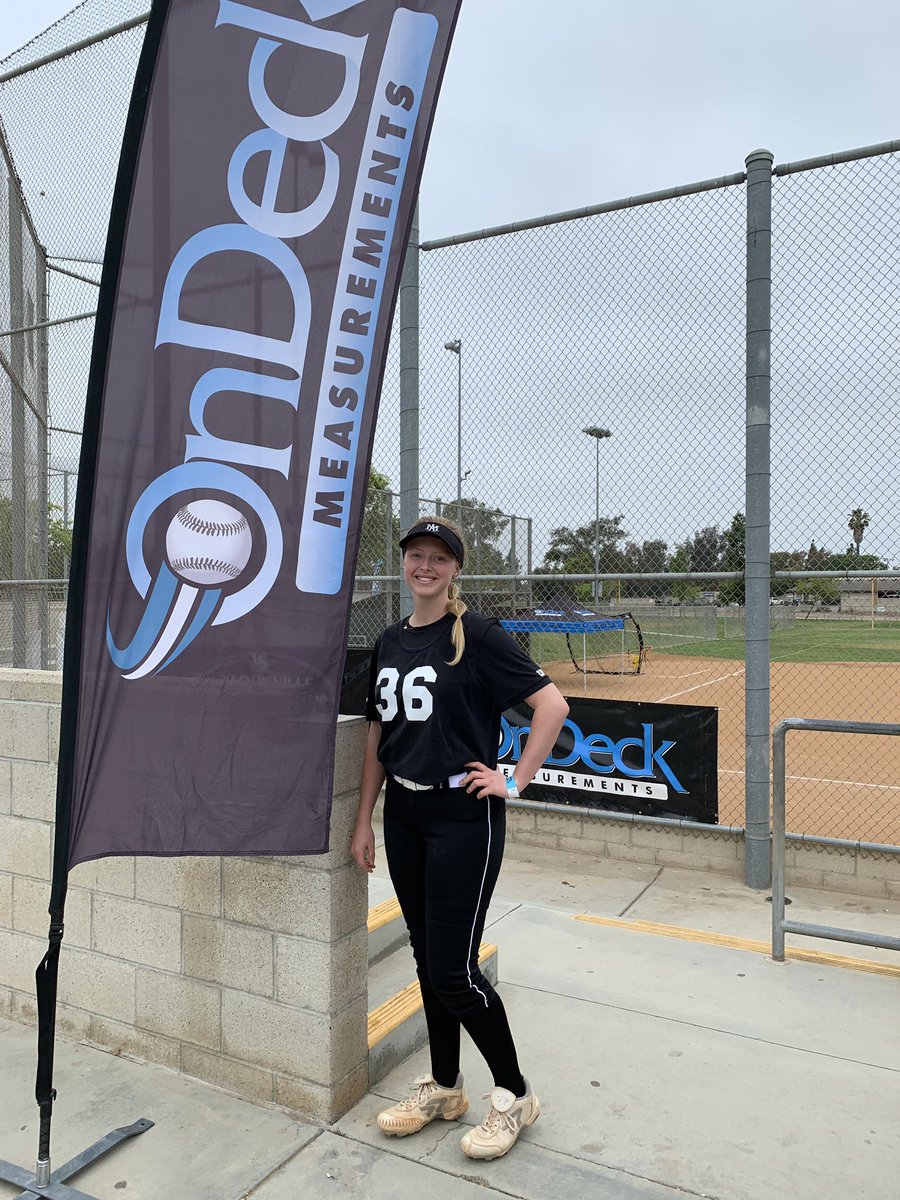 AnnaBjorklund_'s tweet photo. Ready to get after it today at the #HBJam. @ondecksoftball https://t.co/flKyrXvoGq