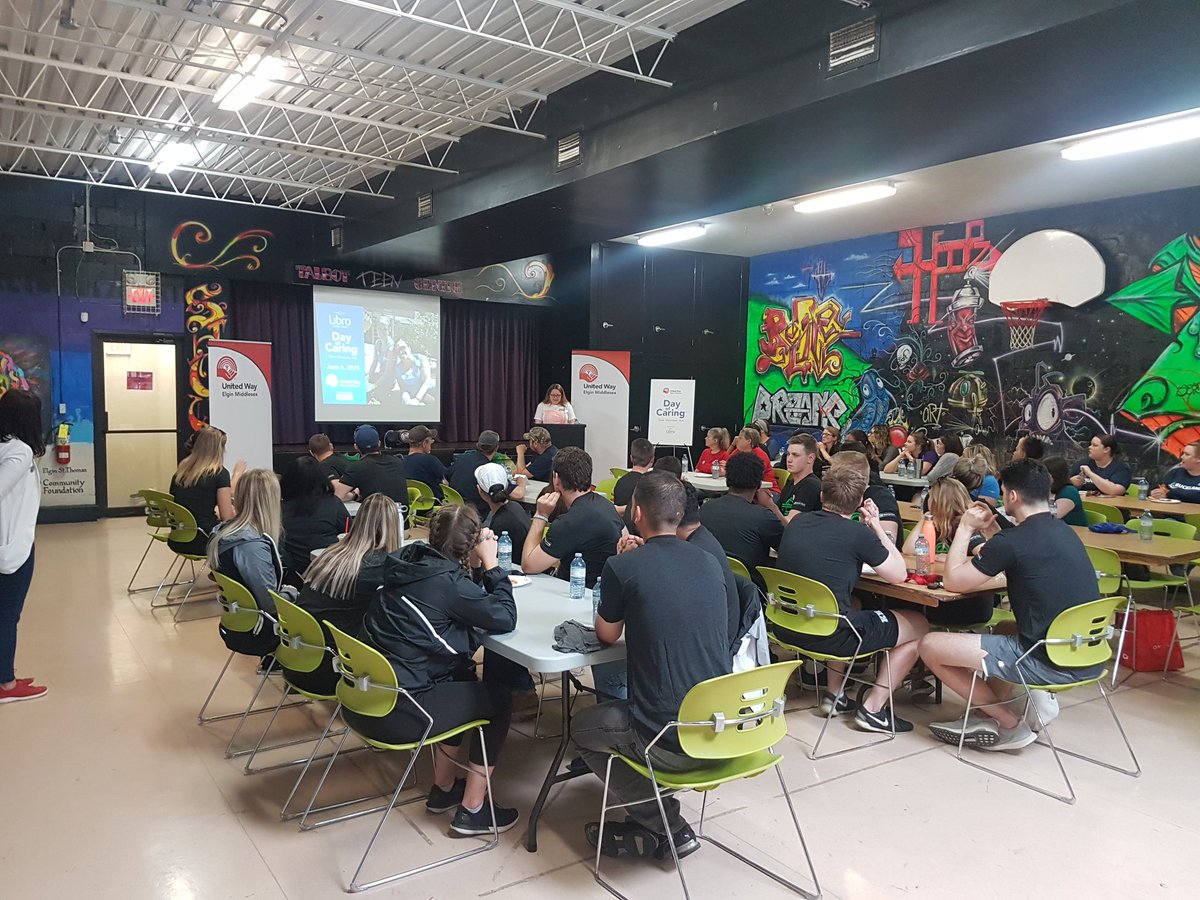 It's the 21st Annual <a href="/unitedwayemca/">United Way Elgin Middlesex</a> @LibroStThomas #DayofCaring ! Today there will be over 500 #volunteers showing their #locallove throughout London, St.Thomas, Strathroy and Dorchester! Kicking it off here at the @TalbotTeenCentr ! #StThomasProud #dogooders