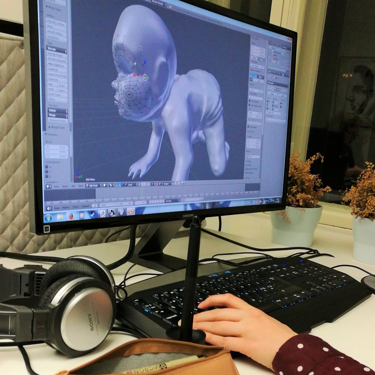 NutfarmGames's tweet image. Baby factory hard at work. #gamedev #gamedevelopment #explodingbabies #3dmodeling