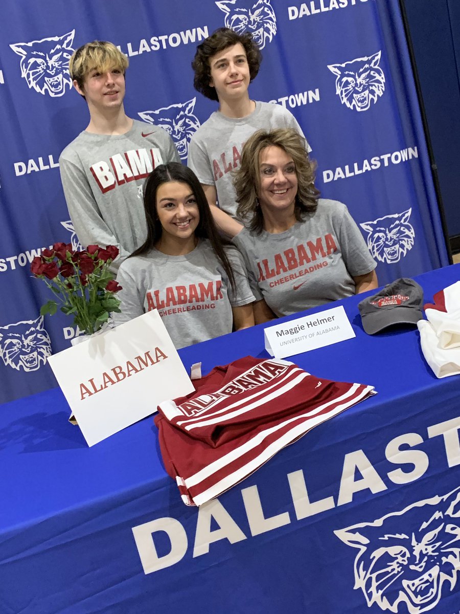 DT_Cheer's tweet photo. Congratulations to our DT Cheer seniors 🎓 as they continue their careers in college!  
Senior Maggie Helmer - University of Alabama ❤️🐘 #rolltide

Senior Sarah Grace Mills- Millersville University 💛🖤 #goville

Helmer is the first cheer alum heading to a Division I program! https://t.co/kcEvzndCm6