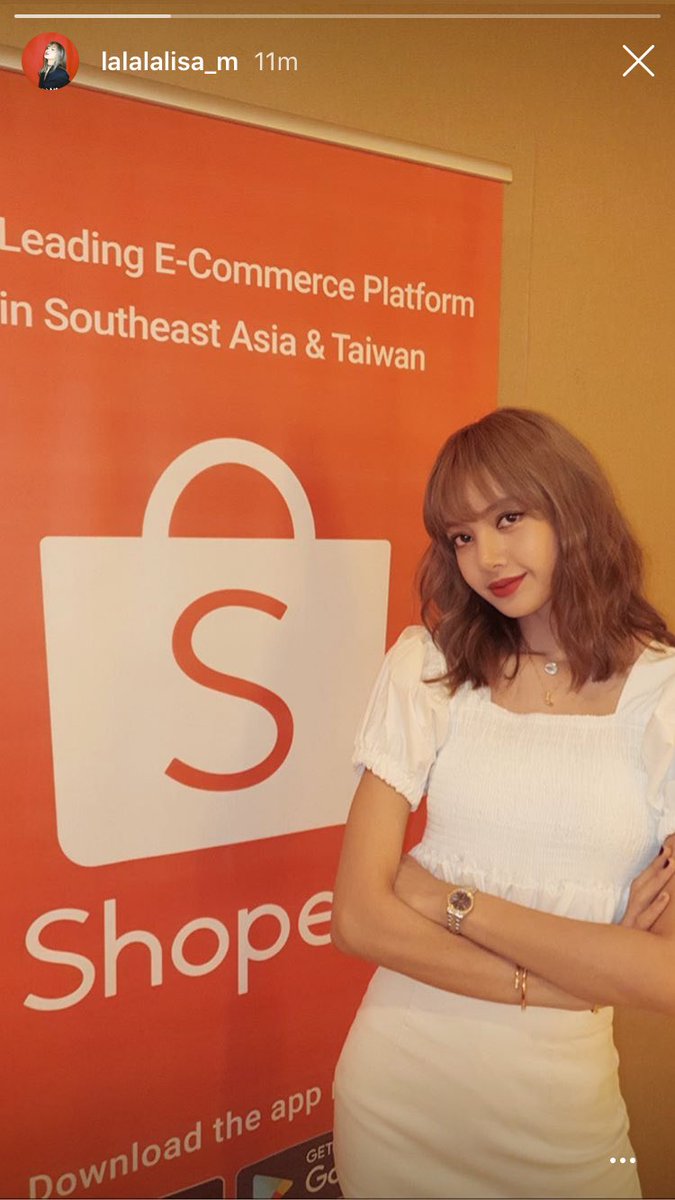 BLACKPINKEUkeu's tweet photo. Lisa instagram story updateโฃ๏ธ
Shet katabi nya yung nangscam sa mga filo-blinks OMG LISA UNNIE STAY AWAY FROM THAT SCAMMER!!!! #SHOPEESCAM #ShopeeCheckRealTopSpender #ShopeeBlackpinkinMNL https://t.co/83mQQ3YOCr