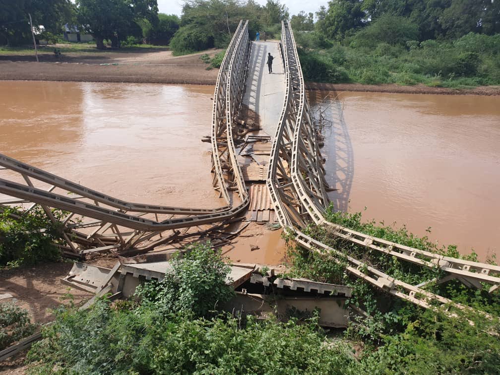 Harun Maruf on X: "Barire bridge stands unrepaired 21 months after it was damaged by Al-Shabaab explosives. Lower Shabelle Governor Ibrahim Aden Najah toured the area on June 6, 2019 following recent